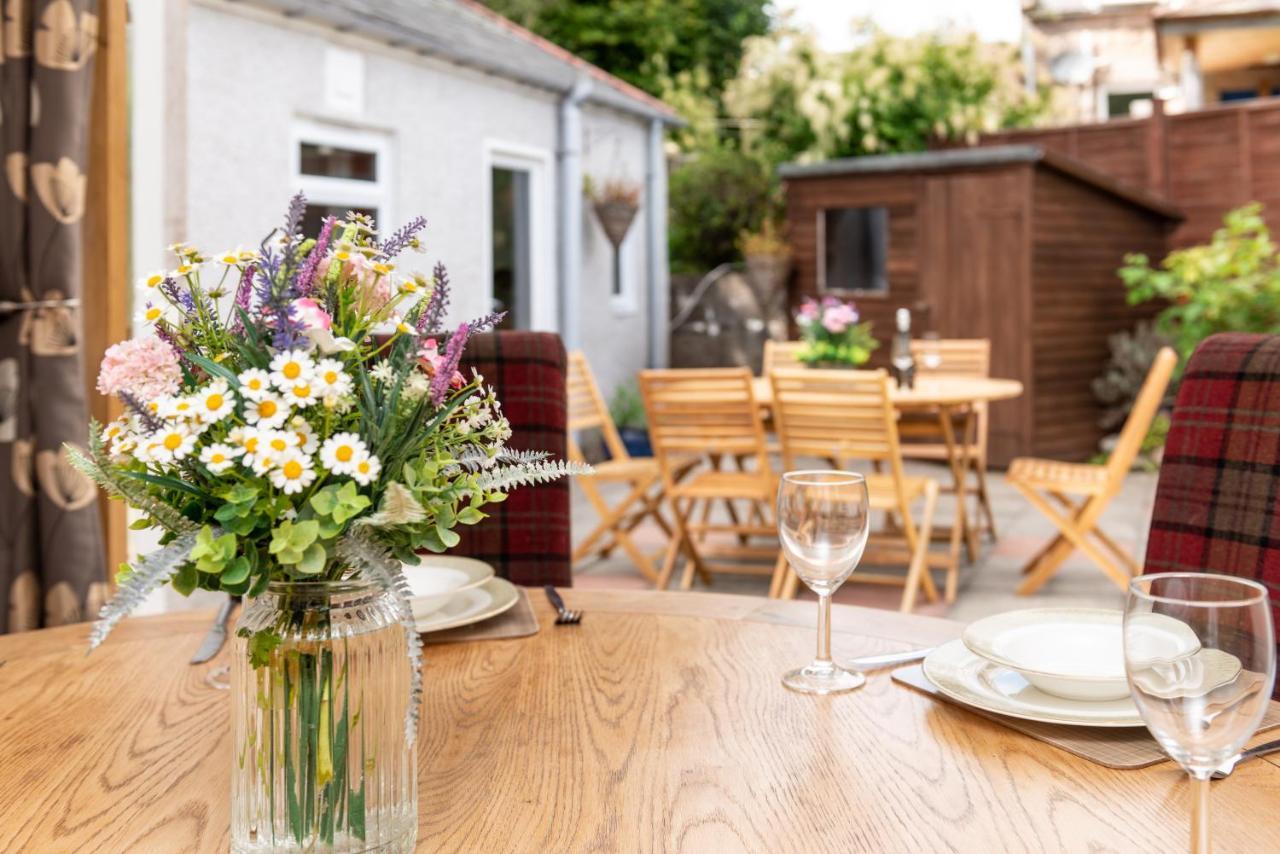 Dormie Cottage, Lovely Bright And Spacious Bungalow With Wood Fire Ballater Eksteriør bilde