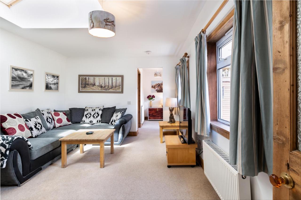 Dormie Cottage, Lovely Bright And Spacious Bungalow With Wood Fire Ballater Eksteriør bilde